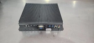 Station de travail sans ventilateur Vecow ECX-2210M i7-10700TE 16 Go RAM ESM-200 PE-3004M - Photo 1/6