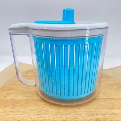 The Sharper Image Single Serving Salad Spinner W/Measuring Cup 2.5 Quart Blue - Image 1 of 4