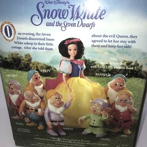 Poupée de changement de couleur Disney SNEEZY neuve dans sa boîte empilable blanc neige - Photo 1/3