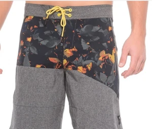 NUOVI COSTUMI DA BAGNO OAKLEY PANTALONCINI DA TAVOLA UOMO 34 STILE TRANCAS SPEDIZIONE GRATUITA - Foto 1 di 3