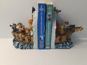 kids room bookends
