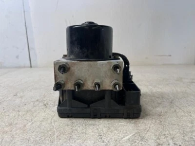 2001-2002 Dodge Caravan ABS Anti Lock Brake Actuator Pump - Image 1 of 3