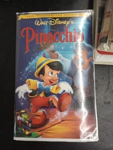 Pinocchio VHS - Picture 1 of 4
