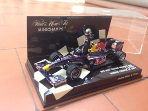 1/43 MINICHAMPS Red Bull RB5 S.Vettel 2009 WINNER GP CHINESE - Imagen 1 de 2