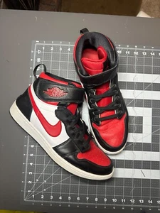 Size 11.5 Mens - Nike Air Jordan 1 Mid Gym Red Black White BRED rare unique - Picture 1 of 7