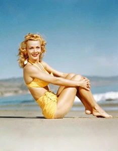 Carole Landis - 8 1/2 X 11 - Picture 1 of 1