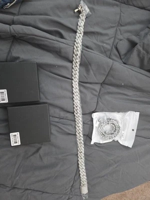 Cadena cubana Moissainite 22 pulgadas 16 mm plateada 0,005 quilates D 1,00 mm moissanita Foto 1 de 4