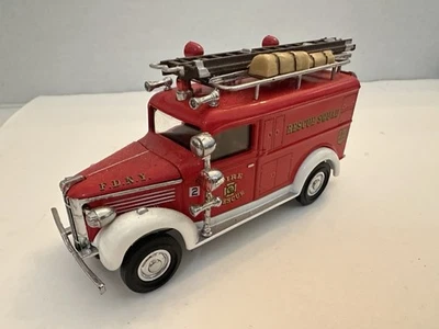 MATCHBOX MODELS OF YESTERYEAR 1937 GMC RESCUE SQUAD VAN #YFE10-M No Box - Image 1 of 4