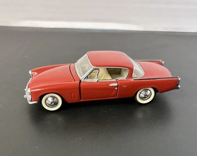 Franklin Mint 1953 Studebaker Starliner Precision 1:43 Vtg Red Diecast - Image 1 of 4