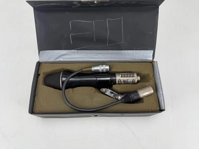 AKG D 202 CS Dual-Capsule Dynamic Microphone With Case And DIN To XLR Connector - Image 1 of 4