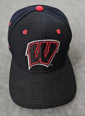 Vintage Wisconsin Badgers Acrylic/Wool Fitted Zephyr Hat Cap Size 7  - Image 1 of 4
