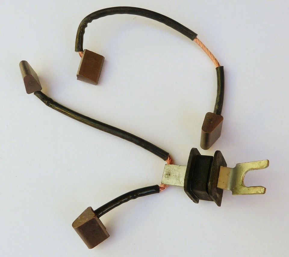 Lucas 2M100 Starter Motor Brush Set, GSB108, 5426258, MGB, Triumph TR5 TR6 & TR7 - Image 1 of 1