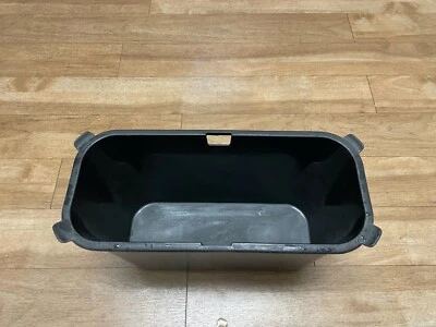 Dodge Ram 1500 Mopar 2013-2018 OEM contenedor de almacenamiento trasero extraíble 1 mg92 TRMMA Foto 1 de 4