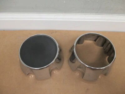 94 95 96 97 Isuzu Rodeo prata tampa central calota cubo conjunto OEM (2) - Imagem 1 de 4