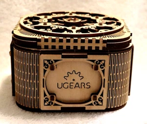 Ugears treasure box by rockler 3-D mechanical - Picture 1 of 8