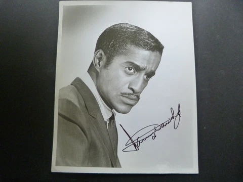Sammy Davies Jr Signed Photograph With COA Cover