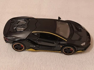 Lamborghini Centenario 770-4 6.5l V12 mit Licht und Alarmanlage 1:32 - Bild 1 von 9