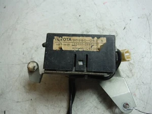 1998 LEXUS GS300 ANTENNA NOISE FILTER MODULE RELAY UNIT OEM 90980-05315 98-05 - Picture 1 of 6