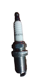 4X Nissan Candele Nuove BOSCH R6.585 Spark Plug 22401-1F720 - Imagen 1 de 4