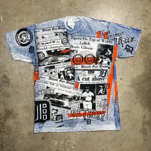 Vintage 90s Detroit Tigers All Over Print Front Pages T Shirt Mens XL Rare  AOP - Picture 1 of 5