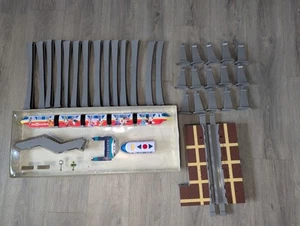 Walt Disney World Monorail Remote Control Play Set Remote Train Replica Retired - Picture 1 of 5