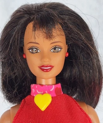 Hispanic Barbie Teresa Barbie doll Brunette Mattel Vtg - Image 1 of 4