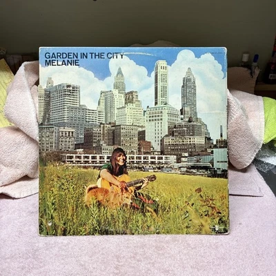 Garden In The City Melanie LP Vinyl Record Foto 1 de 4