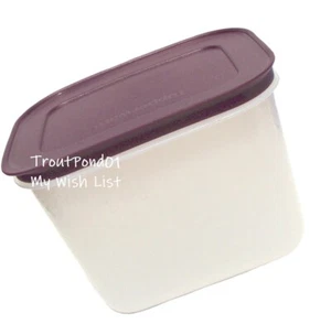 Tupperware Freezer Mates Plus Small Deep Snowflake 4 3/4 c Purple Seal New - Picture 1 of 3