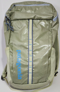 Patagonia 25L Green Backpack STY49297SP23 Pre-Owned