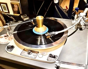 Wayne's Audio SS-U Plattenspieler Peripherie stabilisierende äußere Ringklemme Clearaudio - Bild 1 von 12