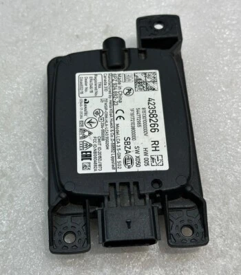 Sensor de distancia de radar lateral derecho GM Cadillac XT5 Trax Encore 2017-2022 OEM Foto 1 de 4