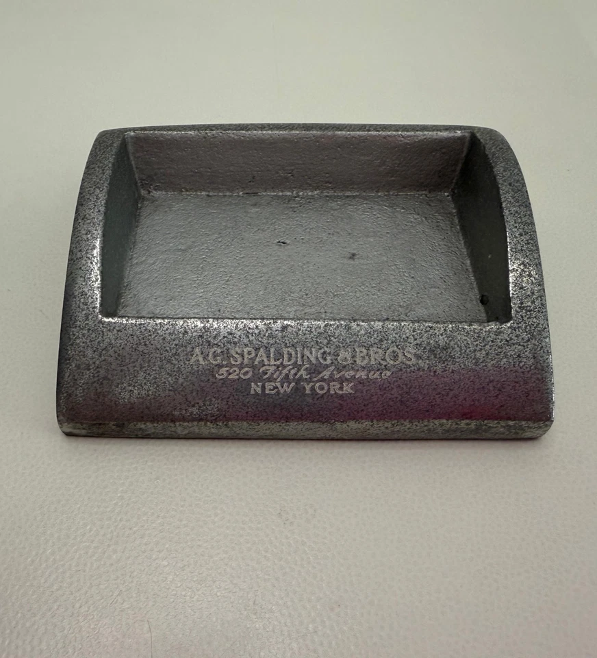 Portabiglietti da visita vintage A.G. Spalding & Bros – New York - Immagine 1 di 3