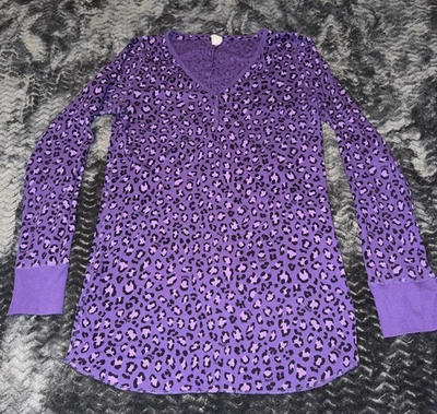 Top para dormir Victorias Secret 2011 usado rosa púrpura estampado animal talla grande Foto 1 de 4