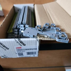 Entrelec 1SNA115643R2700 Terminal Block Lot (26) - Picture 1 of 1