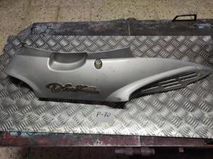 P-70 KYMCO DINK 50 CARENADO TAPA LATERAL DERECHA RIGHT REAR FAIRING COVER - Foto 1 di 5