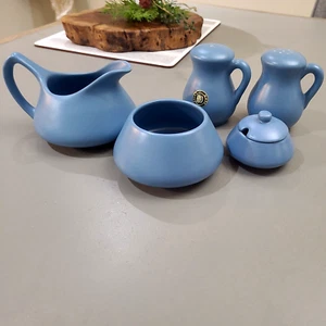 Vintage Blue Davy Ware Port Elliot 5 piece Set Creamer, Sugar S & P Condiment - Foto 1 di 11