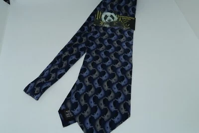 CORBATA DE SEDA RINOCERONTE IMPRESIÓN POR TODAS PARTES CARGADOR ESPECIES EN PELIGRO DE EXTINCIÓN HECHA EN EE. UU. NUEVA EN STOCK Foto 1 de 4