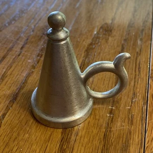 Woodbury Pewter Pilgrim Candle Snuffer - Picture 1 of 6