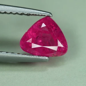 1,26 kt_Edel_100 % natürlicher Mosambik rosa-roter Rubin_normal erhitzt - Bild 1 von 3