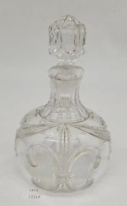 ThriftCHI ~ Vintage Cut Glass Cruet w Stopper - Fleur Di Lis Design - Picture 1 of 8