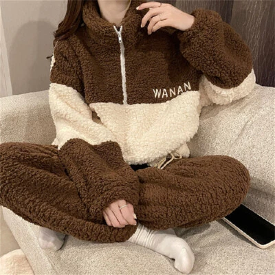 Damas Exterior Pijama Mujeres Grueso Cálido Suéter Cordero Terciopelo Ocio 2 PIEZAS Invierno Foto 1 de 4