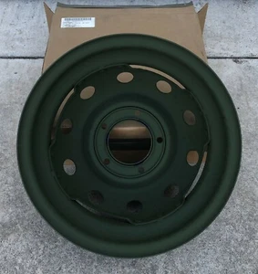 M416 M416A1 M416B1 1/4 TON TRAILER Rim Wheel Tire Jeep MUTT NOS 2530-00-150-7832 - Picture 1 of 3
