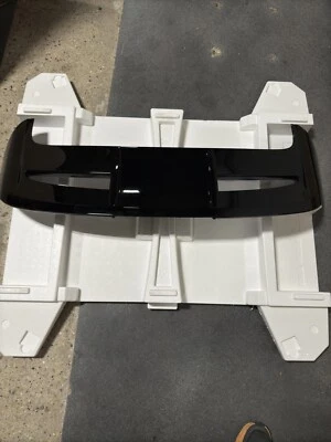 OEM 2011-2019 Ford Fiesta Hatchback ST Style Rear Spoiler Gloss Black 8A6J-44210 - Image 1 of 4