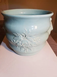 Vintage Vaso vaso fioriera McCoy Pottery blu acqua alto 7" motivo floreale con fiocchi - Foto 1 di 5