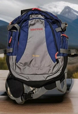 Mochila para laptop escolar de caminhada Marmot Boulder - Azul/cinza - Excelente estado usado  - Imagem 1 de 4