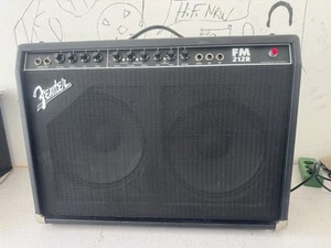 Amplificador Fender FM 212R 100 W ¡Muy buen estado! - Imagen 1 de 7