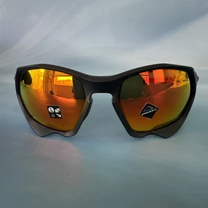 Gafas de sol Oakley PLAZMA tinta negra mate - lentes Prizm rubí - OO9019-11 S:59 - Imagen 1 de 7