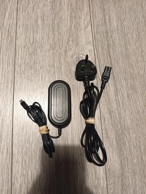 Genuine JVC AP-V20M Camcorder Battery Charger For Everio GZ-HM1SUS GZ-HM1S  - Image 1 of 4
