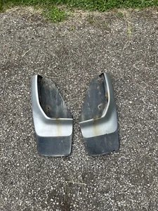 OEM TOYOTA 4RUNNER LIMITED 1996-02 REAR LEFT & RIGHT SIDE MUD FLAP SPLASH GUARD - Picture 1 of 11