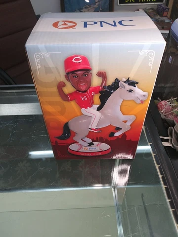 Yasiel Puig Cincinnati Reds Bobblehead, New in Box Stadium Giveaway Cover